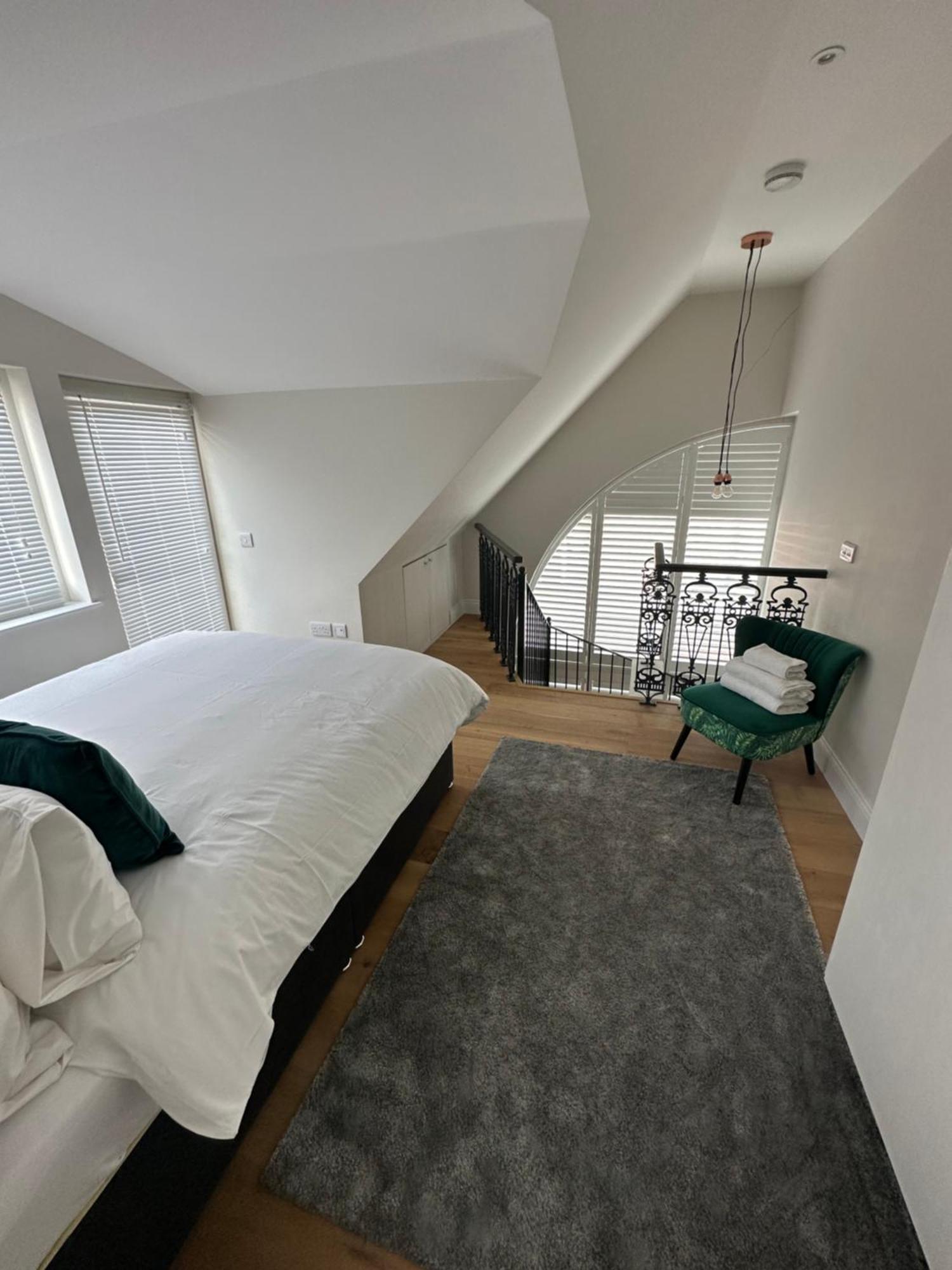 Winchester Street Apartments By Urban Abode Basingstoke Extérieur photo